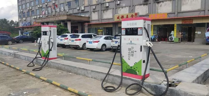文章附图